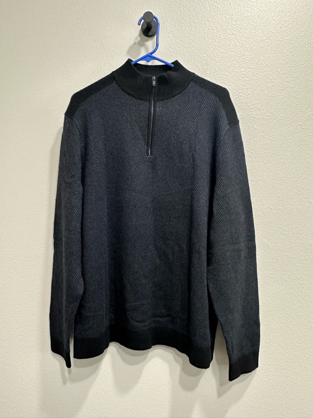 Theory Men's Black/Blue quarter-Zip Sweater - Classic Pullover,cashmere,luxury